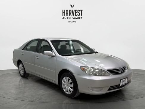 Used 2006 Toyota Camry FWD image 10