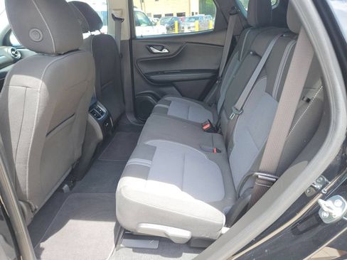 Used 2025 Chevrolet Blazer LT FWD image 27