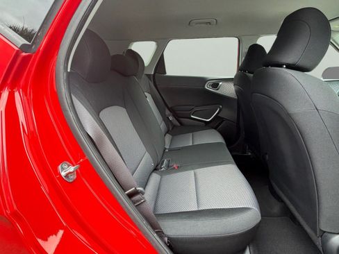 Certified 2021 Kia Soul LX FWD image 16