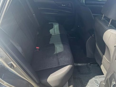 Used 2018 Nissan Altima 2.5 S w/ S Convenience Package FWD image 13