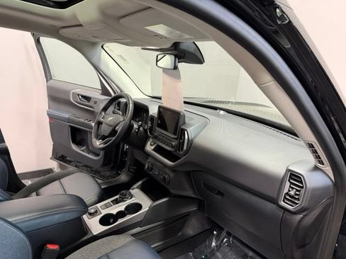 Used 2023 Ford Bronco Sport Outer Banks w/ Tech Package AWD/4WD image 26