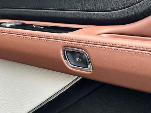 New 2026 Lincoln Aviator Reserve w/ Luxury Package AWD/4WD image 7