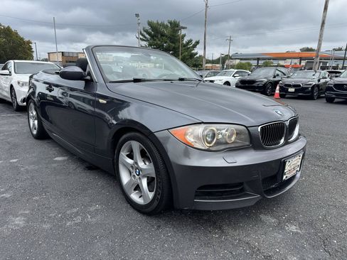Used 2008 BMW 135i Convertible RWD image 3