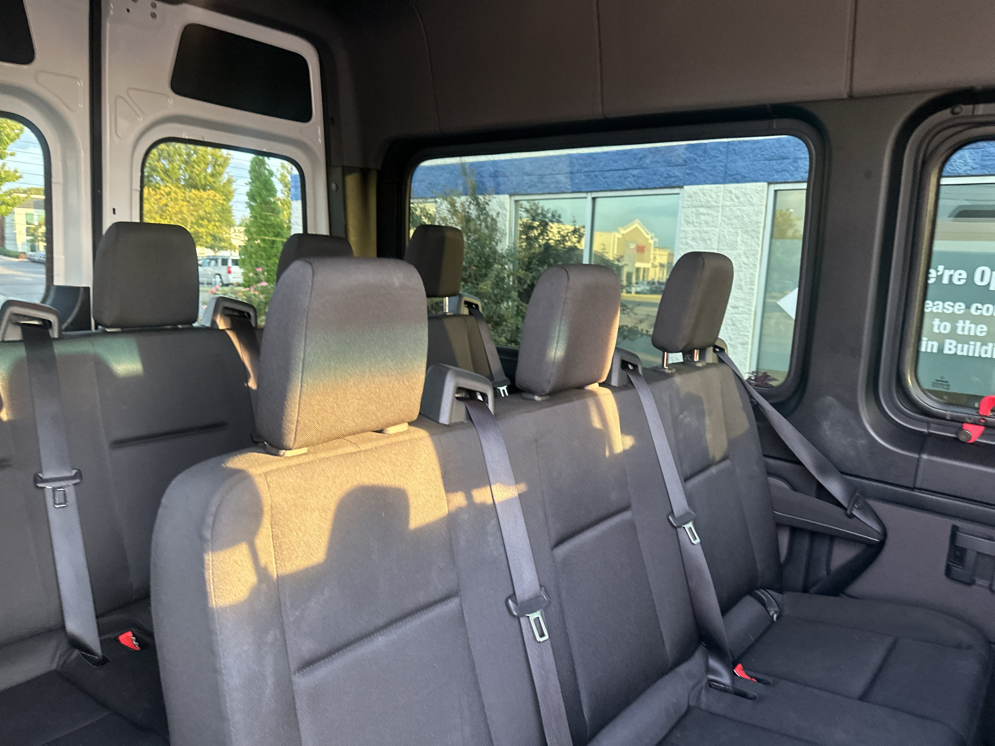 Used 2024 Mercedes-Benz Sprinter 2500 image 15