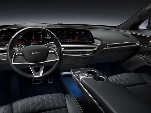 New 2026 Cadillac Lyriq V image 8