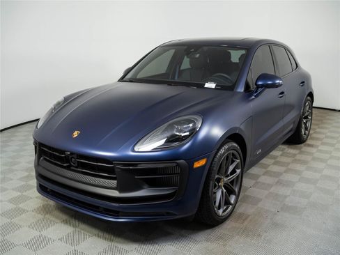 New 2026 Porsche Macan GTS AWD/4WD image 1