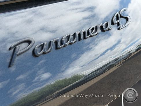 Used 2022 Porsche Panamera 4S w/ Premium Package AWD/4WD image 14
