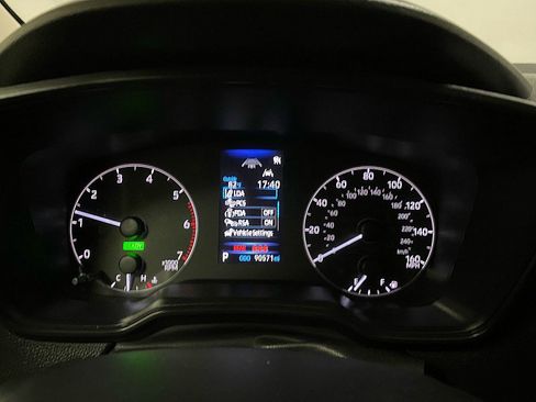 Used 2023 Toyota Corolla Hybrid Sedan image 17