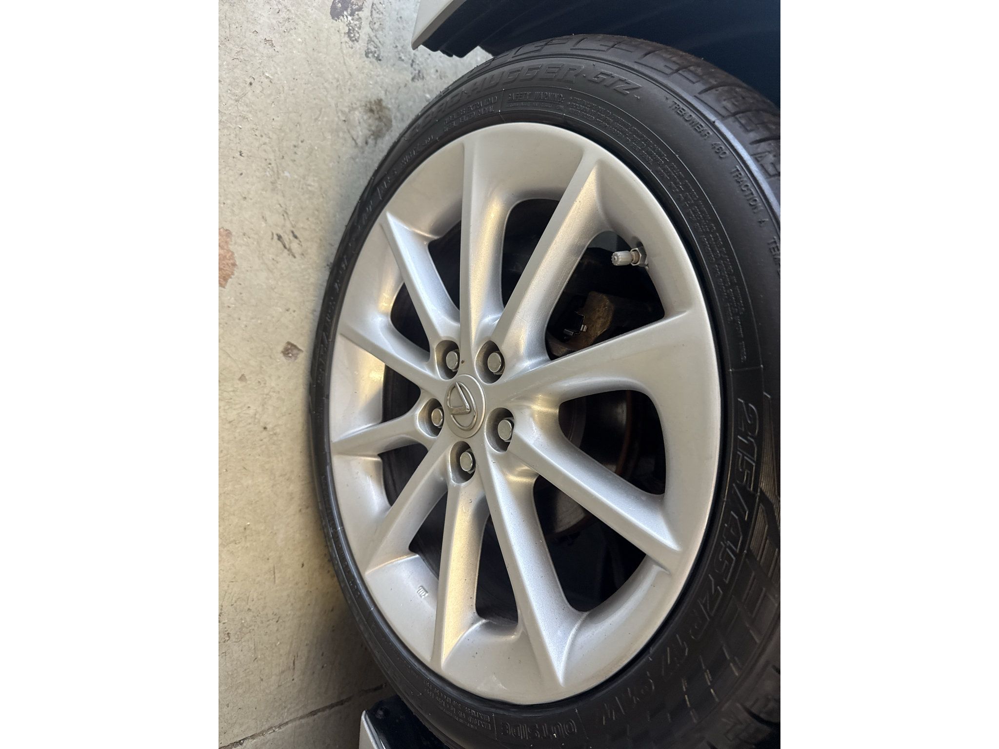 Used 2011 Lexus CT 200h Premium FWD image 31