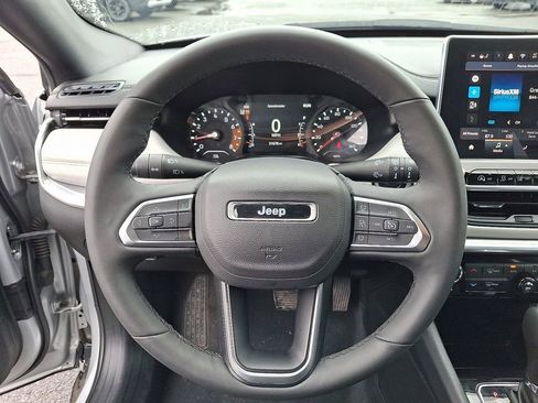 Used 2024 Jeep Compass Limited AWD/4WD image 19