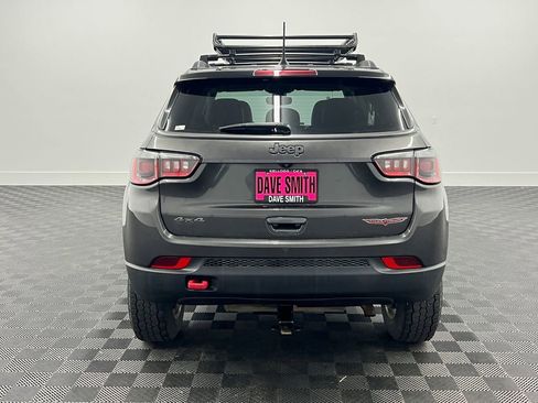 Used 2018 Jeep Compass Trailhawk image 9