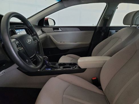 Used 2016 Hyundai Sonata SE FWD image 17