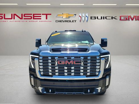 Certified 2024 GMC Sierra 2500 Denali w/ Denali Reserve Package image 40
