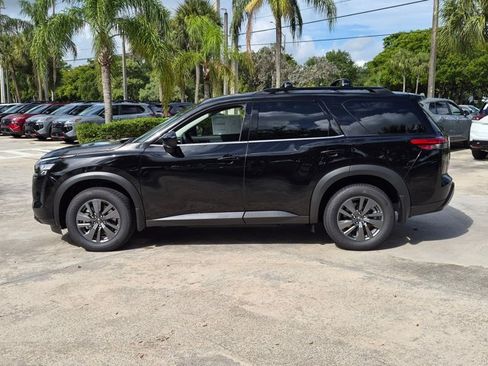 New 2026 Nissan Pathfinder SV FWD image 5