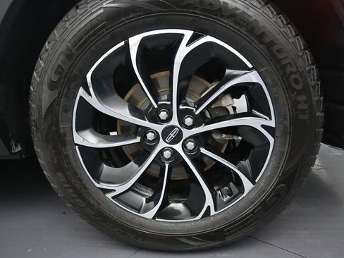 Used 2024 Lincoln Nautilus Premier w/ Equipment Group 102A AWD/4WD image 10