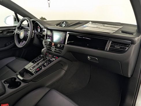 New 2026 Porsche Macan S AWD/4WD image 19