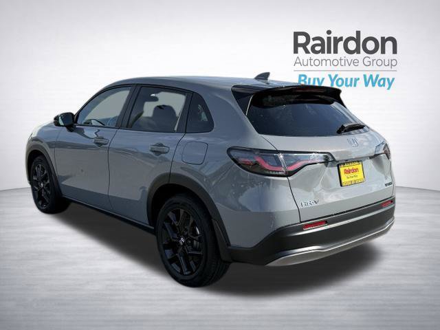 Used 2025 Honda HR-V Sport image 5