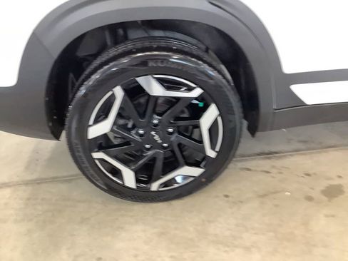 Certified 2024 Kia Seltos SX AWD/4WD image 8