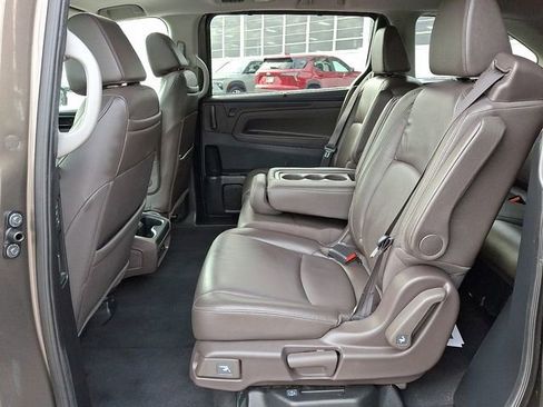 Used 2018 Honda Odyssey Elite image 10