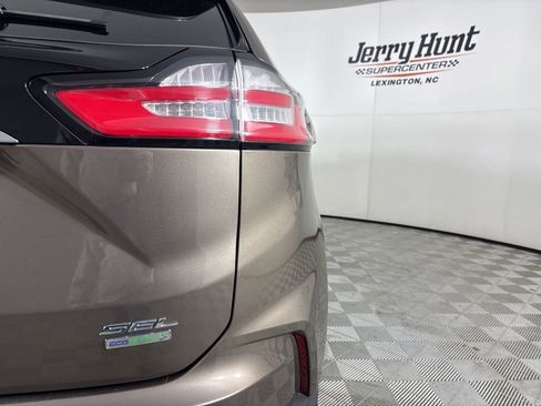 Used 2019 Ford Edge SEL w/ Equipment Group 201A image 36