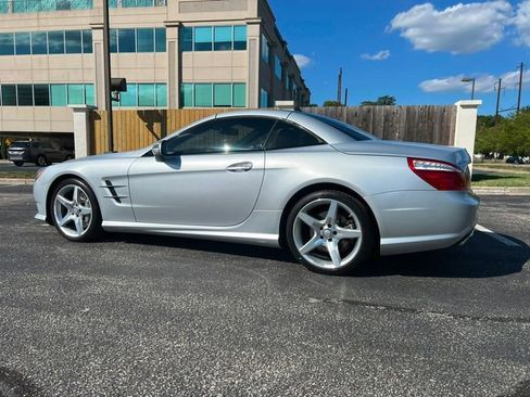 Used 2013 Mercedes-Benz SL 550 image 5