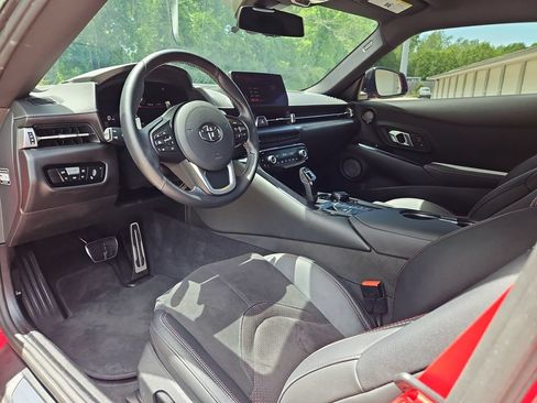 Used 2026 Toyota Supra RWD image 4