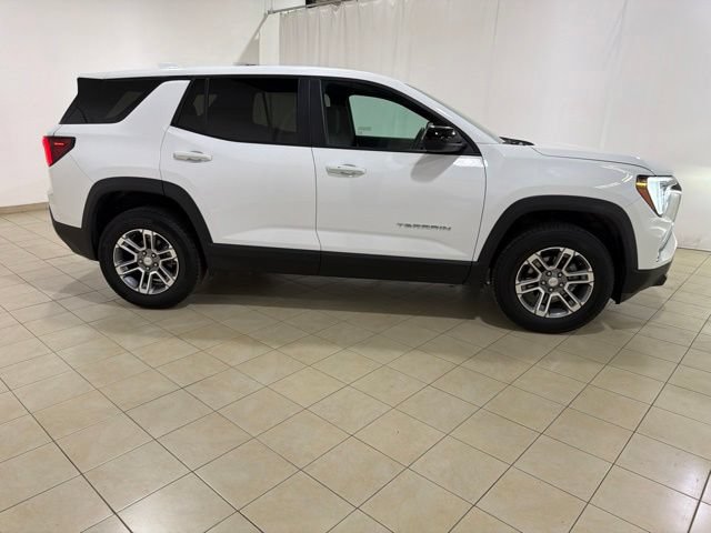 Used 2026 GMC Terrain Elevation FWD image 7