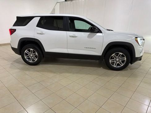 Used 2026 GMC Terrain Elevation FWD image 7