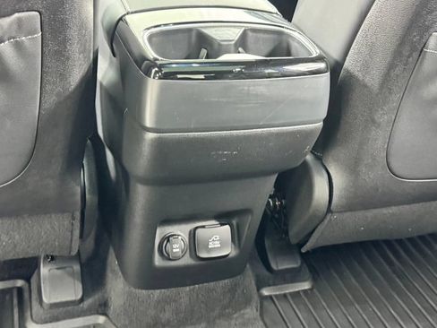 Used 2025 Kia Telluride SX Prestige X-Pro AWD/4WD image 38