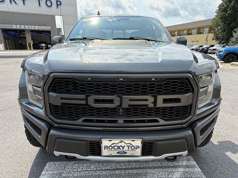 Used 2019 Ford F150 Raptor w/ Equipment Group 802A Luxury AWD/4WD image 2