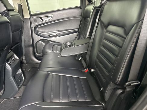 Used 2024 Ford Edge SEL image 21