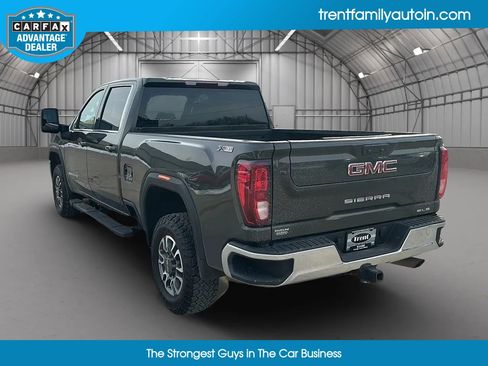 Used 2022 GMC Sierra 3500 SLE w/ SLE Convenience Package image 7