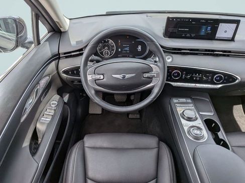 Used 2023 Genesis GV70 2.5T w/ Select Package AWD/4WD image 15