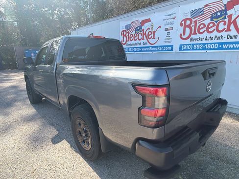 Used 2023 Nissan Frontier S w/ Technology Package image 8