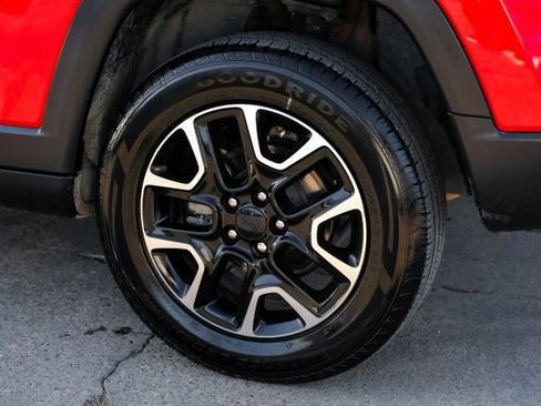 Used 2019 Jeep Compass Trailhawk image 62