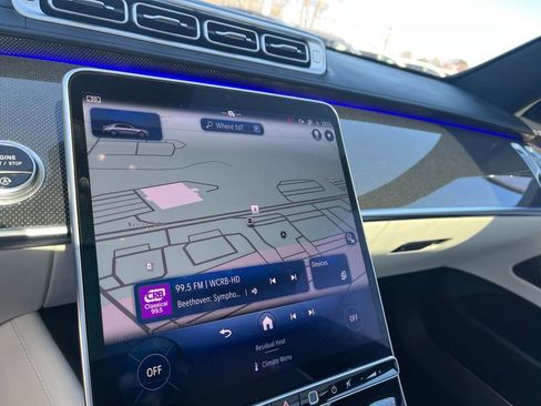 Certified 2023 Mercedes-Benz S 580 4MATIC Sedan w/ AMG Line image 25