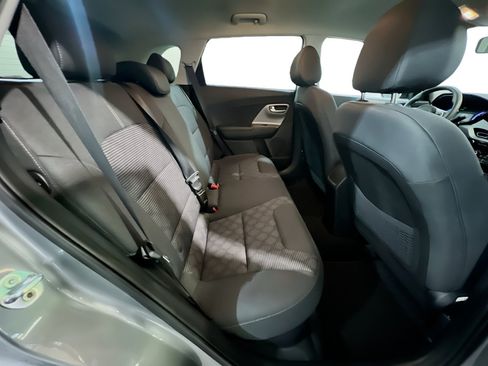 Used 2022 Kia Niro LX FWD image 18