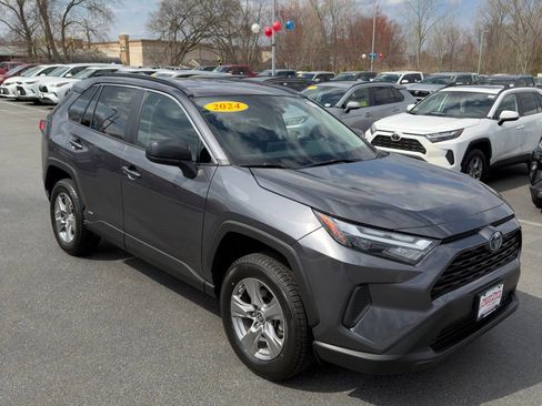 Certified 2024 Toyota RAV4 LE AWD/4WD image 1
