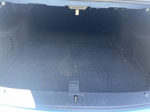 Used 2010 Mercedes-Benz E 350 Sedan image 12