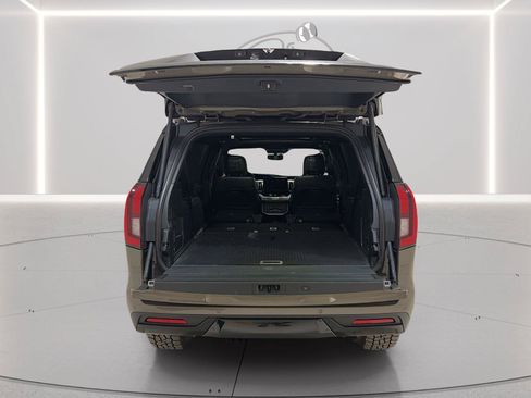 Used 2026 Ford Expedition Max Platinum w/ Stealth Appearance Package AWD/4WD image 9
