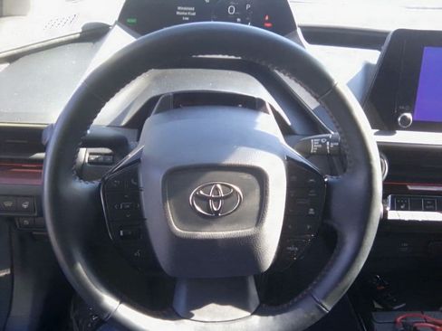Used 2023 Toyota Prius Prime FWD image 13