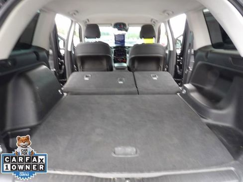 Used 2023 Jeep Grand Cherokee Laredo AWD/4WD image 29