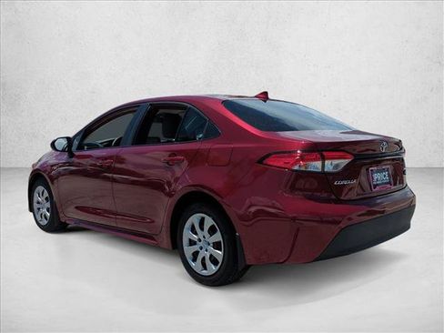 Certified 2025 Toyota Corolla LE FWD image 8