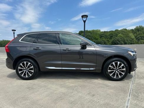 Certified 2023 Volvo XC60 B5 Plus w/ Climate Package AWD/4WD image 10