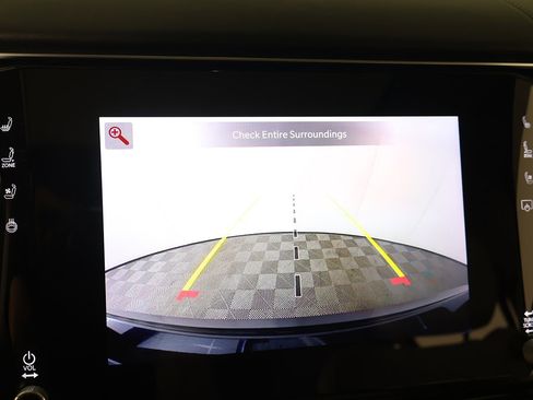 Used 2022 Jeep Wagoneer Series III w/ Premium Group I image 62