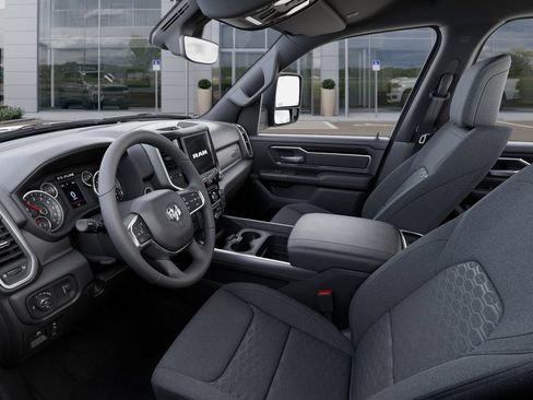 Used 2025 RAM 1500 Big Horn AWD/4WD image 23