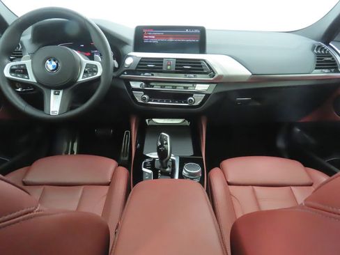 Used 2021 BMW X4 xDrive30i w/ Executive Package image 13
