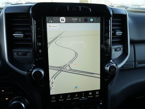 Used 2023 RAM 1500 Big Horn image 37