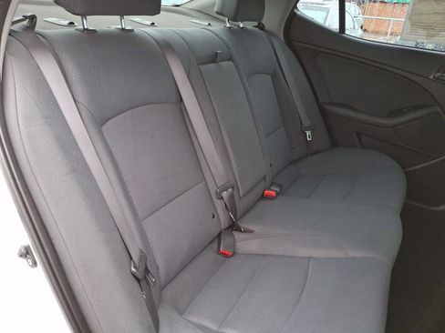 Used 2015 Kia Optima LX image 19