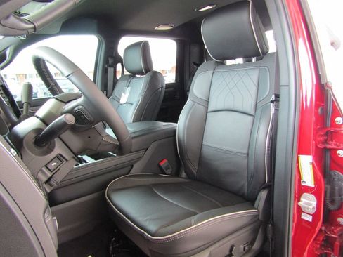 Used 2026 RAM 2500 Limited AWD/4WD image 24